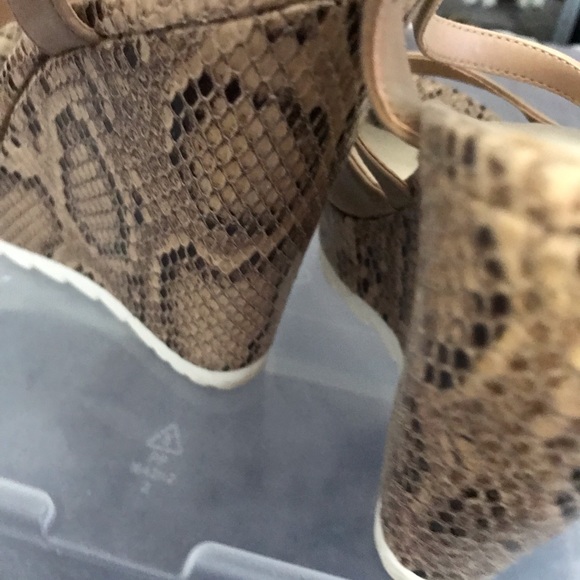 Nine West wedge sandal - Picture 7 of 10